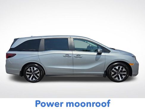 Used 2026 Honda Odyssey EX-L image 2