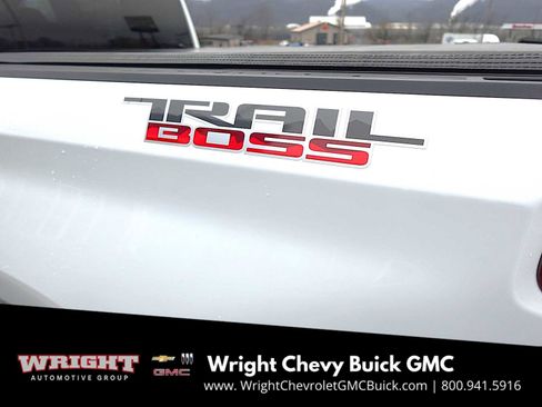 Used 2020 Chevrolet Silverado 1500 Custom Trail Boss image 10