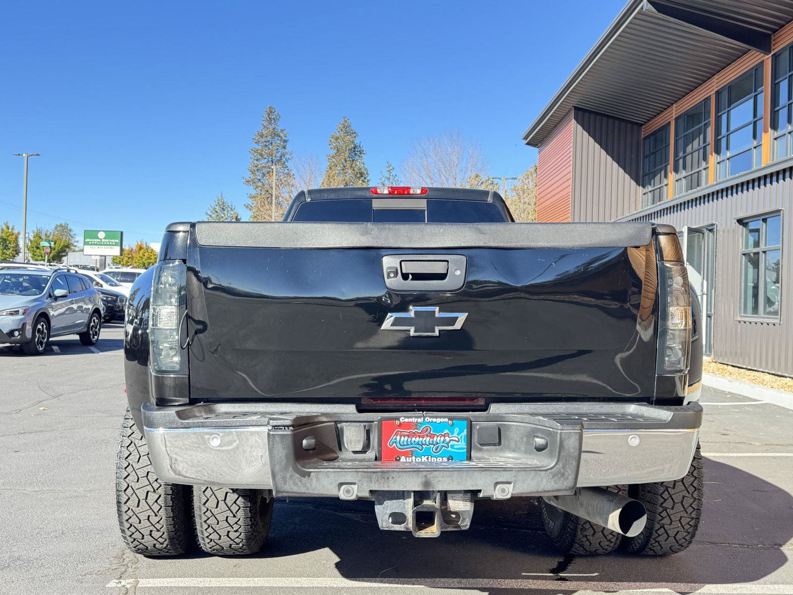 Used 2011 Chevrolet Silverado 3500 LTZ w/ LTZ Plus Package AWD/4WD image 4