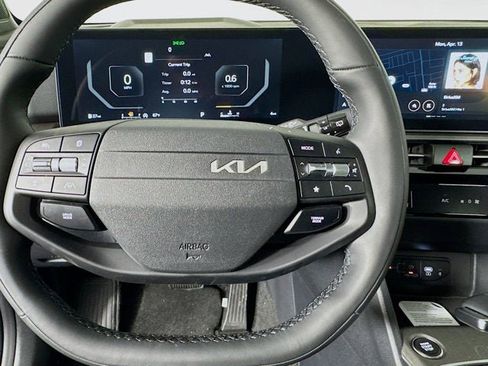 New 2026 Kia Sportage X-Line AWD/4WD image 15