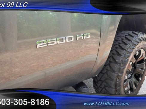 Used 2011 Chevrolet Silverado 2500 LTZ w/ LTZ Plus Package AWD/4WD image 38