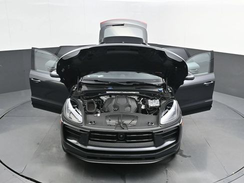 New 2026 Porsche Macan AWD/4WD image 45