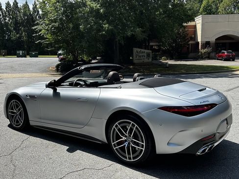 Certified 2024 Mercedes-Benz SL 55 AMG 4MATIC w/ Manufactur Interior Package image 6