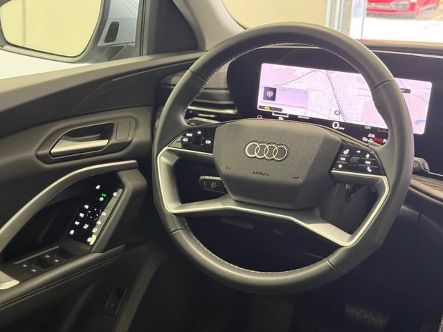 Certified 2026 Audi Q5 Premium AWD/4WD image 11