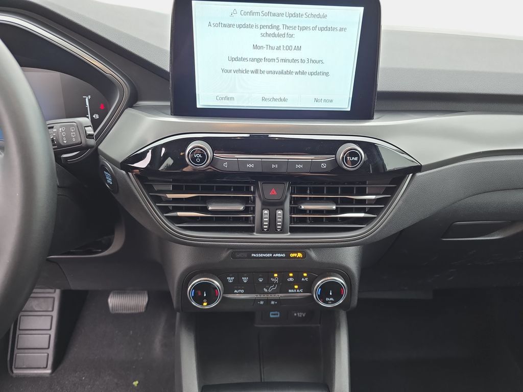 Certified 2023 Ford Escape Active FWD image 18