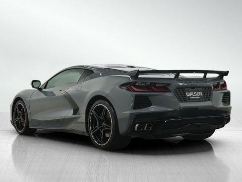 Used 2025 Chevrolet Corvette Stingray w/ Z51 Performance Package image 3