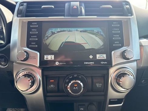 Certified 2022 Toyota 4Runner SR5 Premium w/ Moonroof Package AWD/4WD image 10