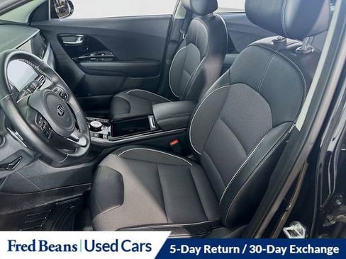 Used 2021 Kia Niro EX w/ Cold Weather Package image 17