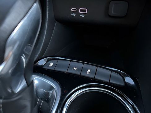 Certified 2024 Buick Encore GX Preferred image 19