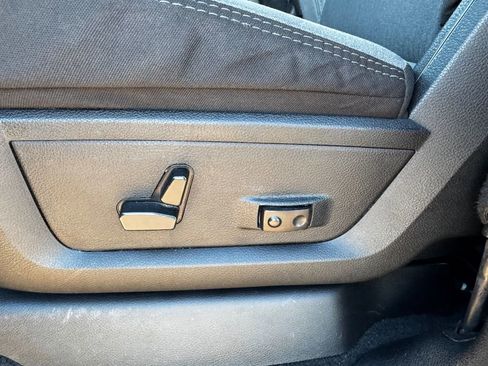 Used 2024 RAM 2500 Big Horn image 17