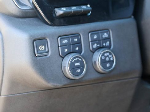 Used 2024 Chevrolet Silverado 3500 High Country w/ Technology Package image 14