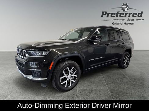 Used 2024 Jeep Grand Cherokee L Limited w/ Luxury Tech Group II image 11