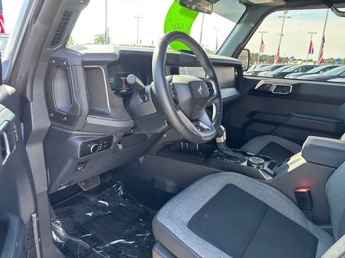 Used 2025 Ford Bronco Big Bend AWD/4WD image 6