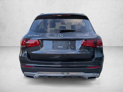 Used 2022 Mercedes-Benz GLC 300 image 6
