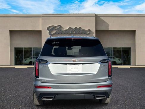 Certified 2024 Cadillac XT6 Sport w/ Technology Package AWD/4WD image 4