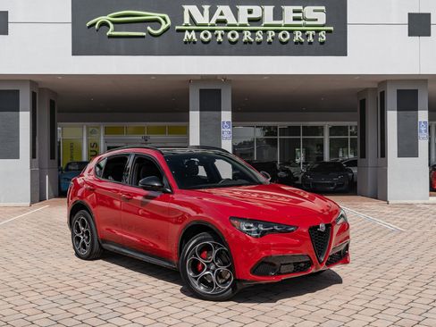 New 2024 Alfa Romeo Stelvio Veloce image 14