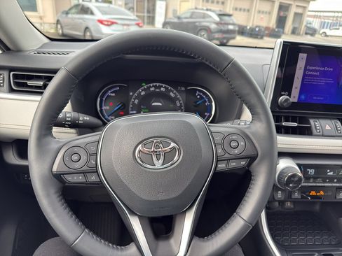 Used 2024 Toyota RAV4 XLE Premium w/ Weather Package AWD/4WD image 10