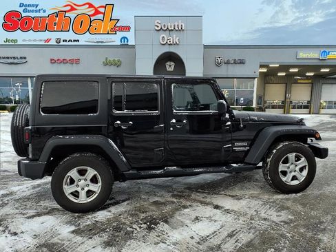 Used 2015 Jeep Wrangler Unlimited Sport w/ Quick Order Package 24S image 2