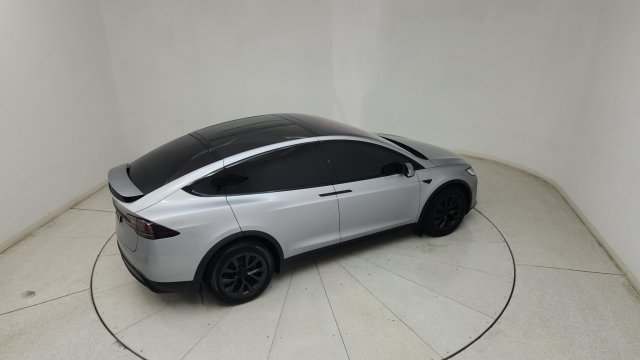 Used 2024 Tesla Model X AWD/4WD image 28