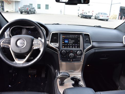 Used 2014 Jeep Grand Cherokee Limited image 32