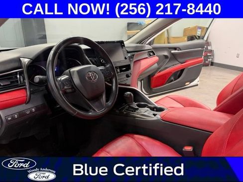 Used 2024 Toyota Camry XSE FWD image 9