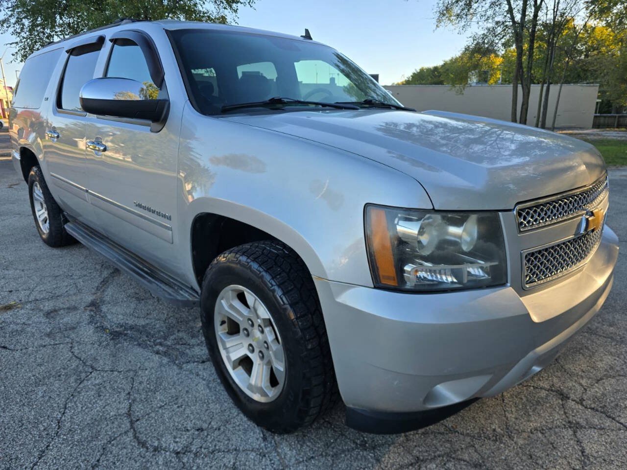 Used 2010 Chevrolet Suburban LTZ AWD/4WD image 3