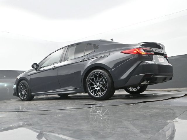 Used 2025 Toyota Camry SE w/ Convenience Package FWD image 24
