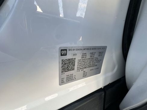 Used 2022 Chevrolet Equinox RS w/ LPO, Floor Liner Package image 33