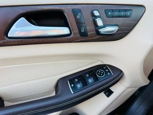 Used 2018 Mercedes-Benz GLE 350 4MATIC w/ Premium 1 Package image 63