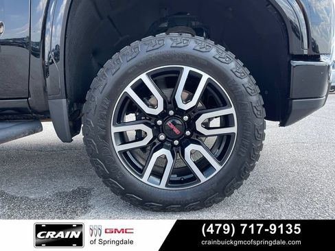 Used 2024 GMC Sierra 1500 AT4 w/ Technology Package AWD/4WD image 31