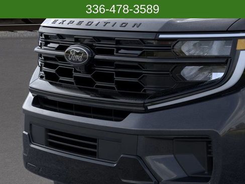 New 2026 Ford Expedition Max Platinum w/ Stealth Performance Package image 17