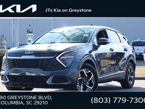 Used 2024 Kia Sportage LX image 1