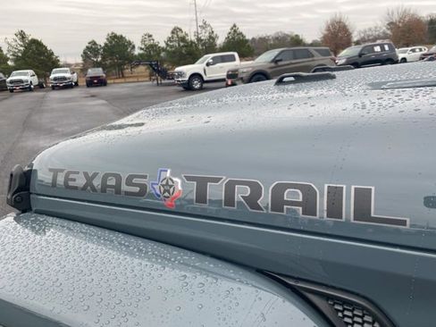 New 2026 Jeep Gladiator Sport image 43