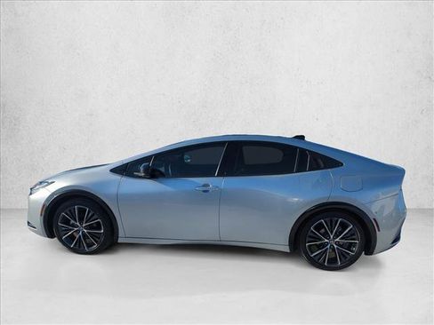 Used 2024 Toyota Prius Limited w/ Limited Premium Package image 8