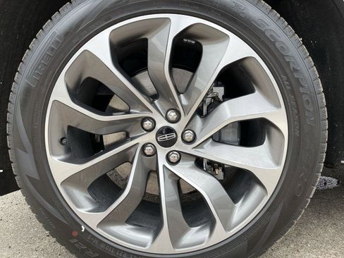 Used 2021 Lincoln Aviator Grand Touring w/ Equipment Group 301A image 15