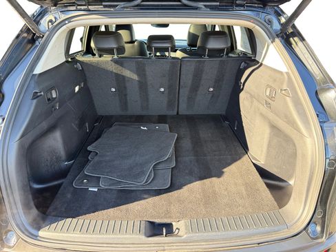 Used 2024 MAZDA CX-50 AWD 2.5 S w/ Premium Package image 17