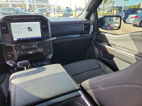 Certified 2021 Ford F150 XLT w/ Equipment Group 302A High image 20