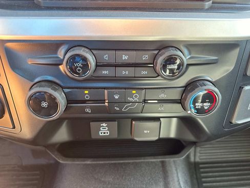 New 2024 Ford F350 XL w/ XL Chrome Package image 9