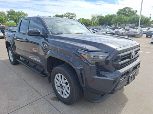 Used 2024 Toyota Tacoma SR5 image 8