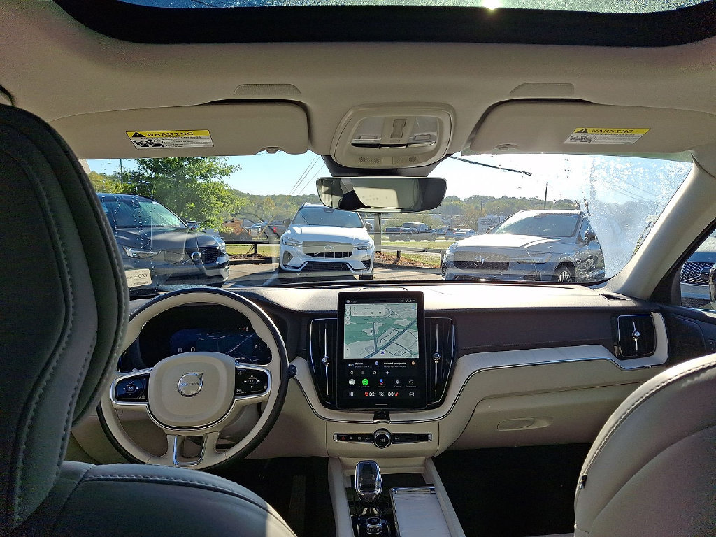 Certified 2026 Volvo XC60 B5 Ultra AWD/4WD image 10