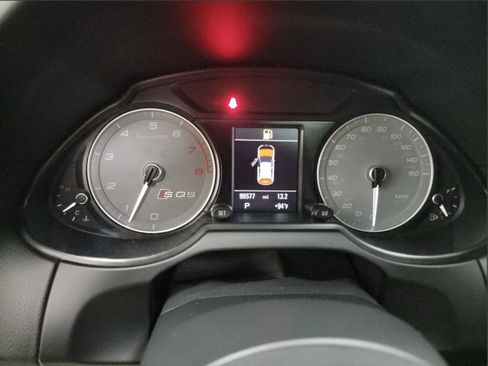 Used 2016 Audi SQ5 Premium Plus w/ Technology Package AWD/4WD image 4