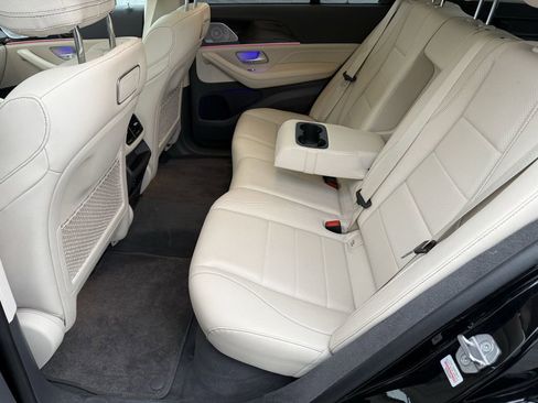 Used 2020 Mercedes-Benz GLE 450 4MATIC image 11