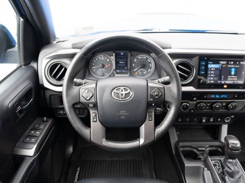 Used 2019 Toyota Tacoma TRD Pro AWD/4WD image 15