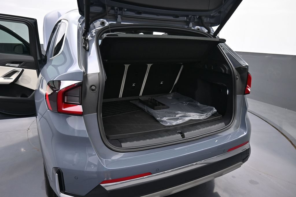 New 2026 BMW X1 xDrive28i w/ Technology Package AWD/4WD image 16