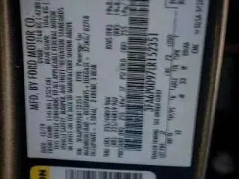 Used 2020 Ford Fusion Titanium AWD/4WD image 24