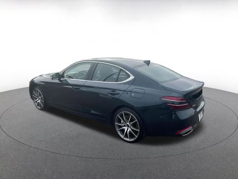 Used 2025 Genesis G70 2.5T image 10
