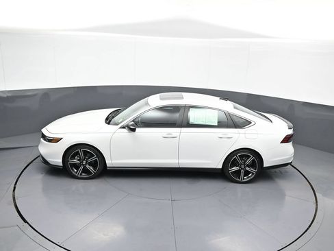 Certified 2024 Honda Accord Sport image 40