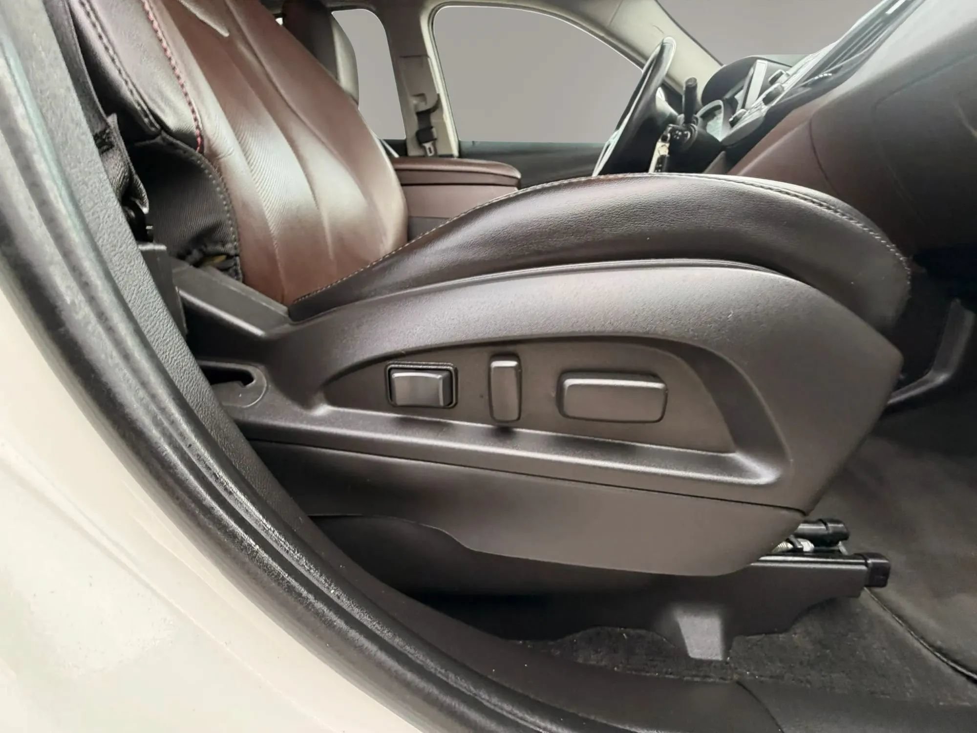Used 2013 Chevrolet Equinox LTZ FWD image 35