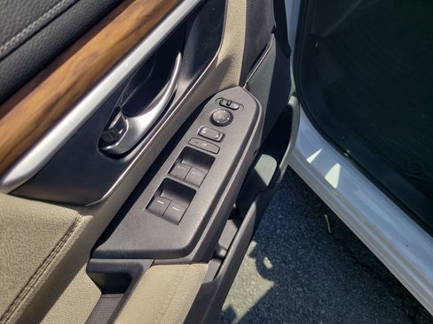 Used 2021 Honda CR-V EX image 11
