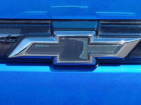 Used 2025 Chevrolet Equinox EV RS AWD/4WD image 11